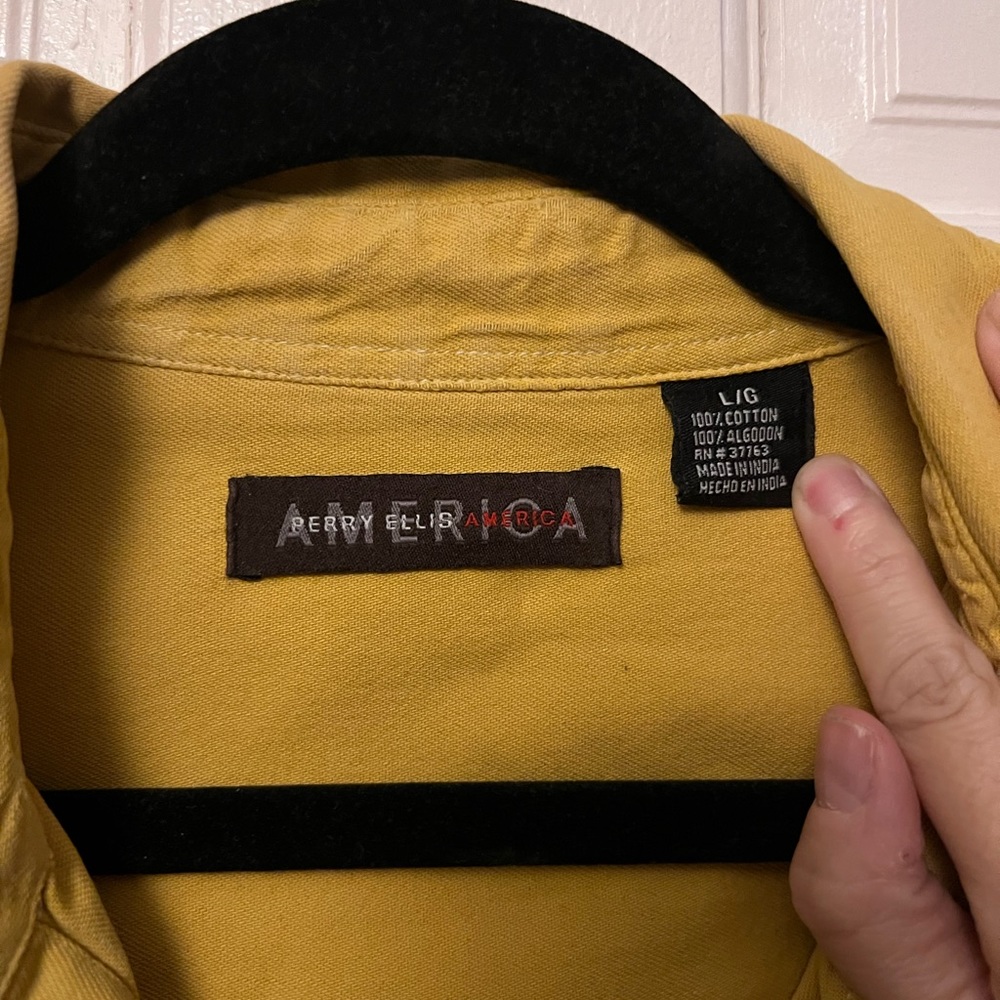 Perry Ellis button down - Picture 2 of 3